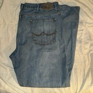 Men’s Wrangler Relaxed Boot Jeans